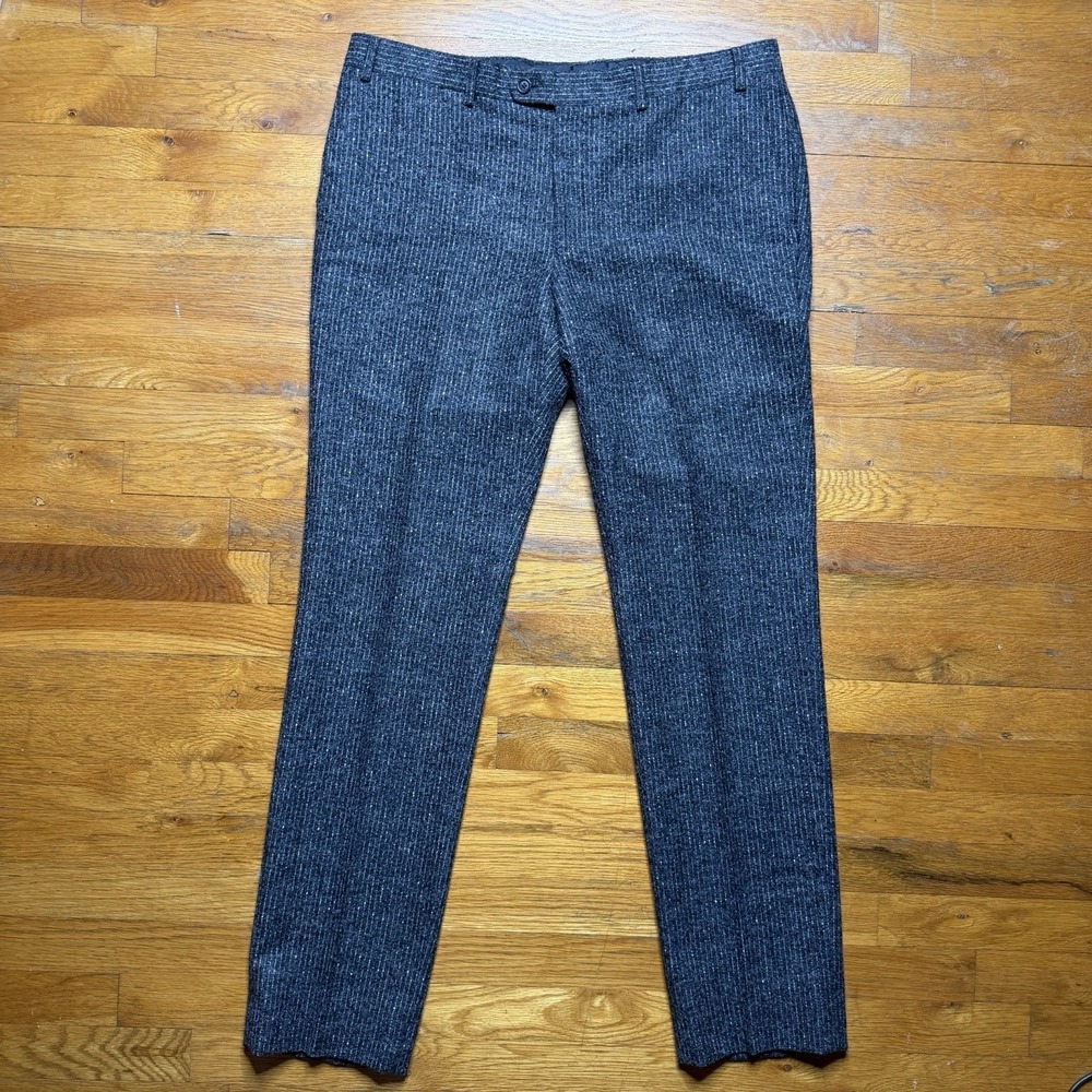 John Varvatos USA Luxe‎ 100% Wool Pants Size P 36 R Textured Gray Pinstripe